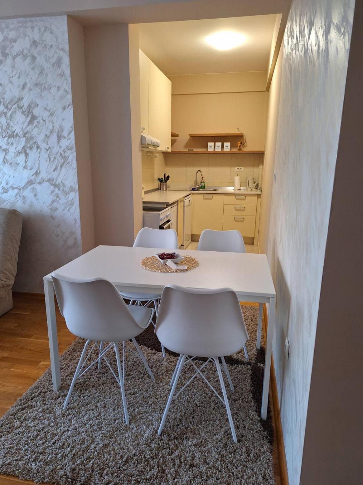 Ferienwohnung San Čačak Exterior foto